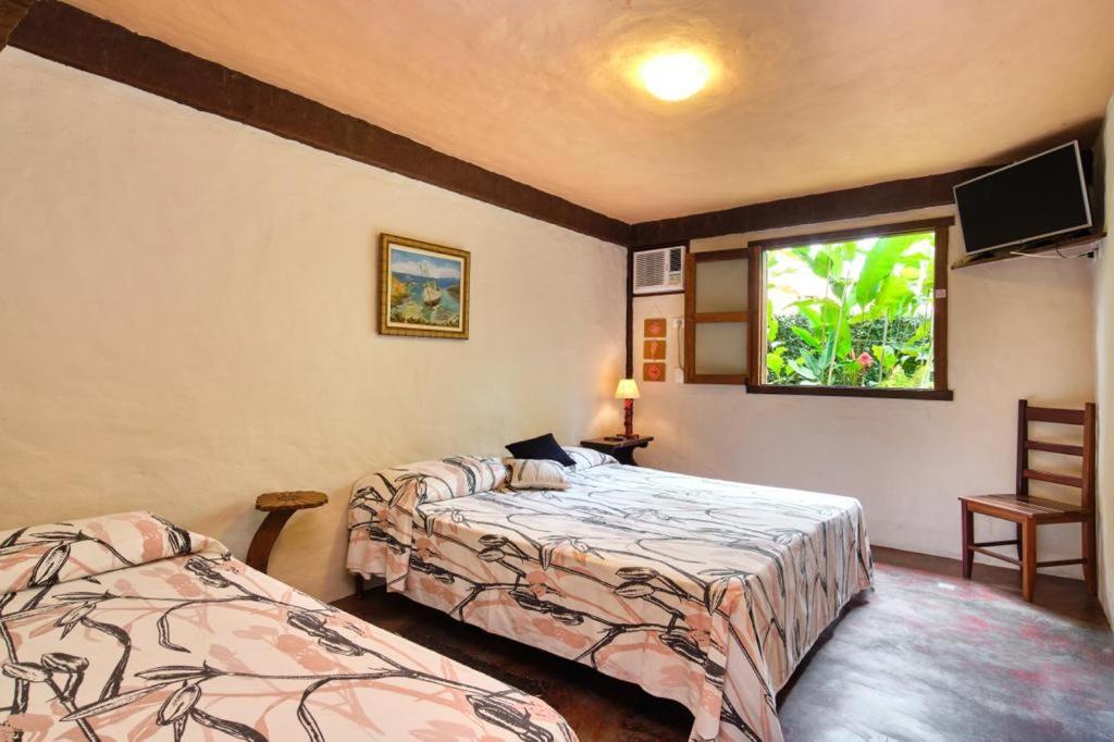 Pouso Do Farol Hotel Ubatuba Kültér fotó