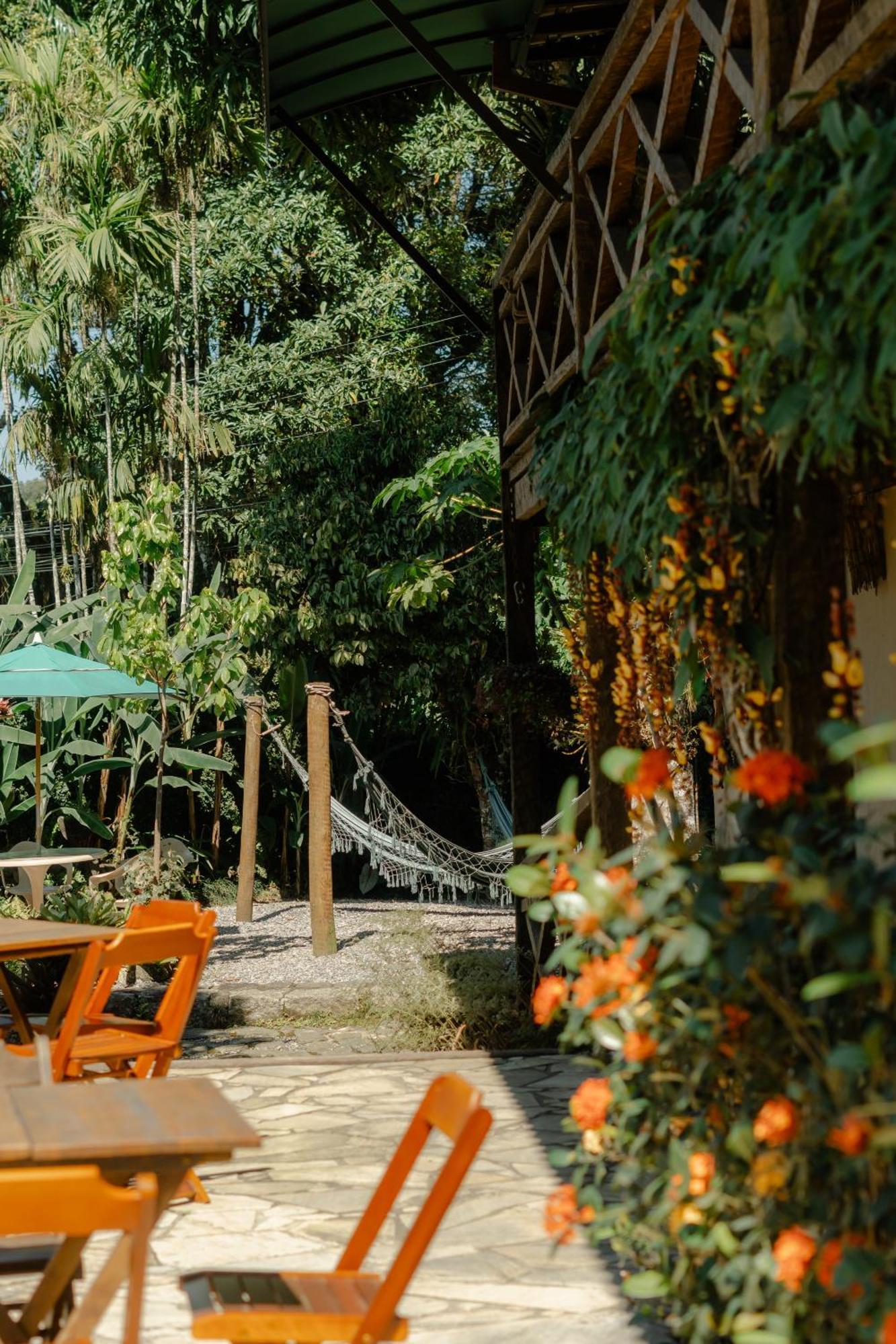 Pouso Do Farol Hotel Ubatuba Kültér fotó